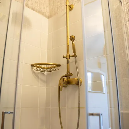 Pensión La Casita 3*